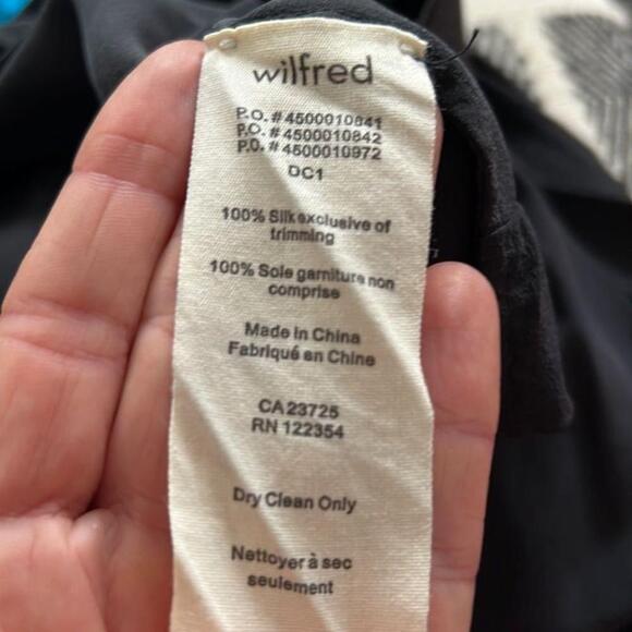 Aritzia Wilfred Black 100% Silk Tulip Skirt - Picture 7 of 7